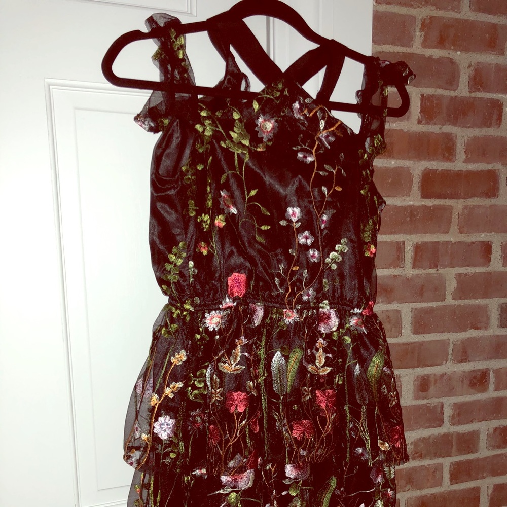Floral pattern tiered dress! Fashion statement!